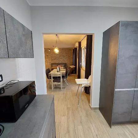 Family Apartment Cathy Galižana Exterior foto
