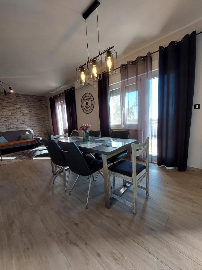 Family Cathy Apartment Galizana