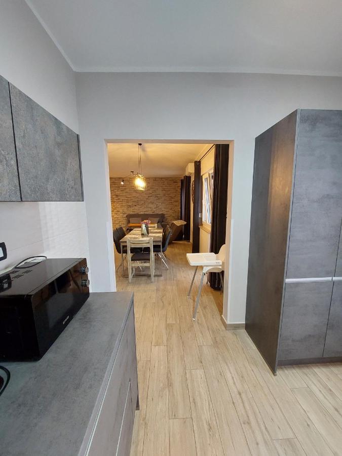 Apartment Family Cathy Galizana